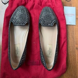 Valentino Garavani Black Crystal Embellished Flats